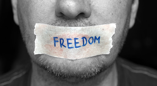 A bizarre directive that undermined the freedom of expression  