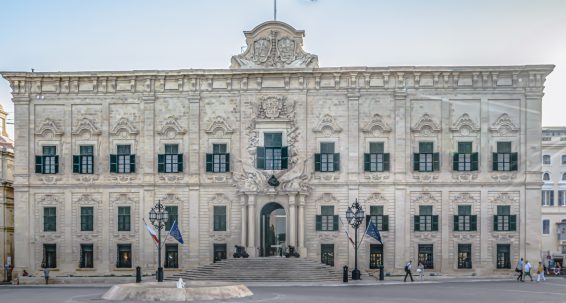 Kabinett daqs il-Kummissjoni Ewropea: Għandna bżonnu?  