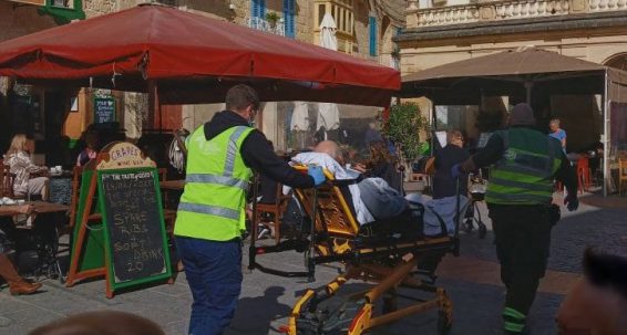 Pjazez, u lokalitajiet fi stat ta’ assedju  