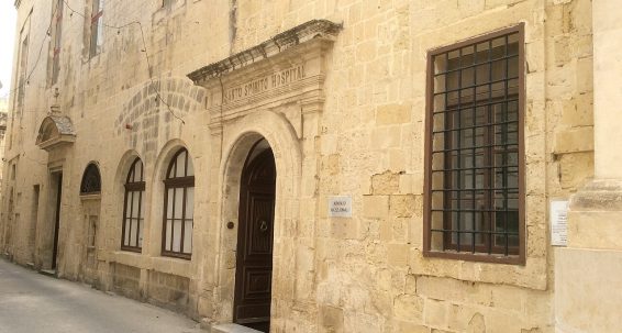 Il-proġett tal-binja l-ġdida tal-Arkivji Nazzjonali għadu fuq l-ixkaffa – Il-Kap Eżekuttiv jgħid tiegħu  